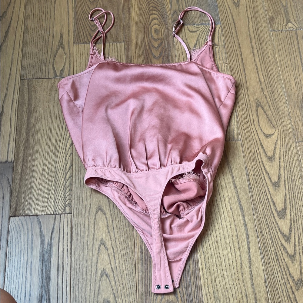 Abercrombie & Fitch Pink Lace Bodysuit - Picture 4 of 4